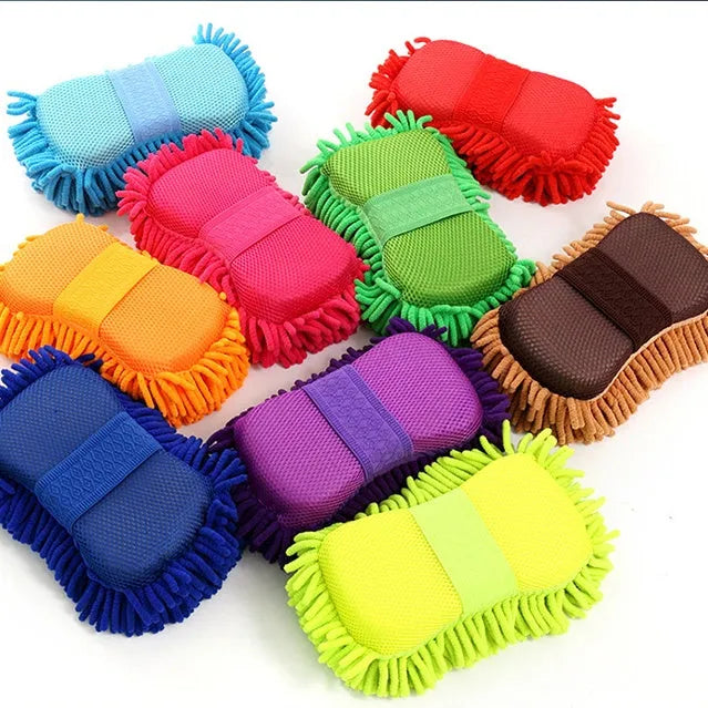 Silvery green car wash sponge measuring 14cm by 25cm with chenille microfiber spiral wool construction