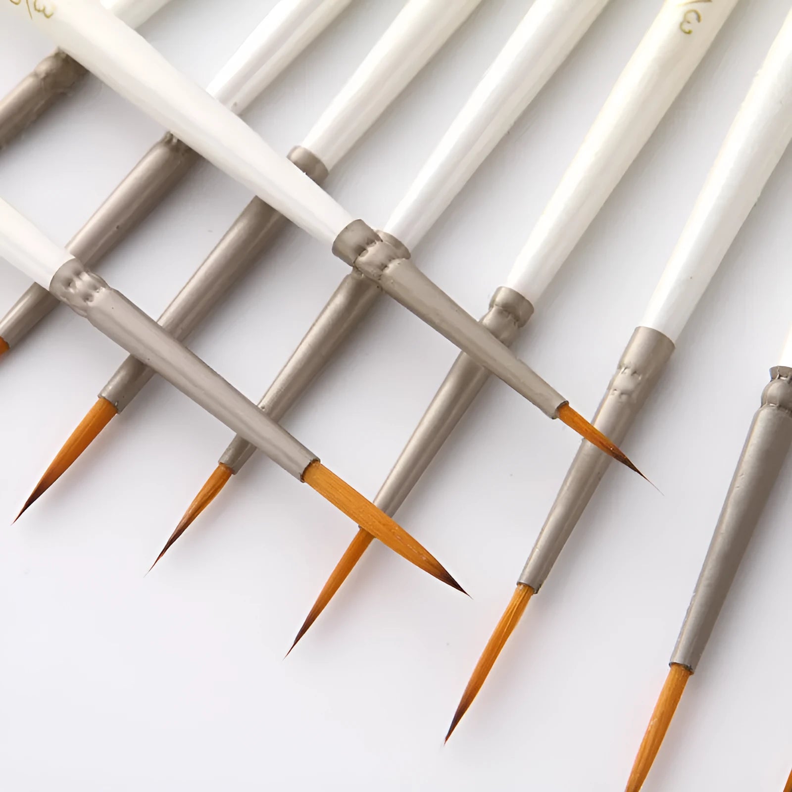 Pearl white Fluoresent Marker pens with nickel tubes in a solid wood holder, 12-piece set for line art and watercolour work.