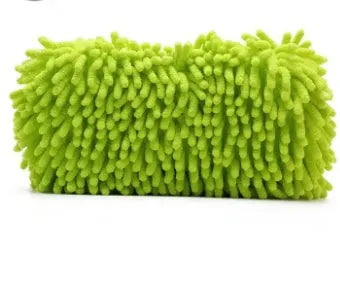 Silvery green car wash sponge measuring 14cm by 25cm with chenille microfiber spiral wool construction