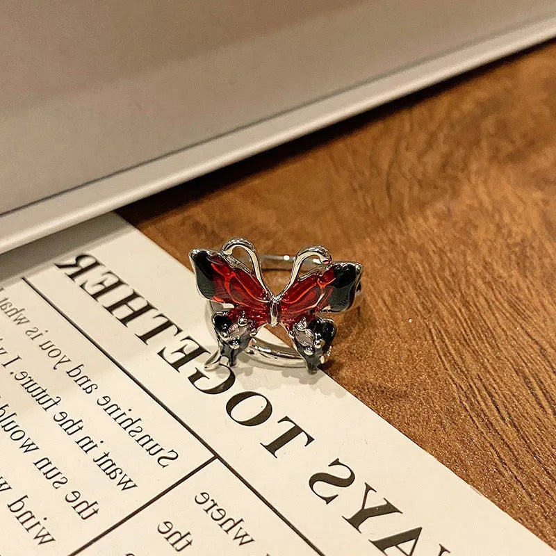 Chinese butterfly design women's ring in polished copper with oil drip texture