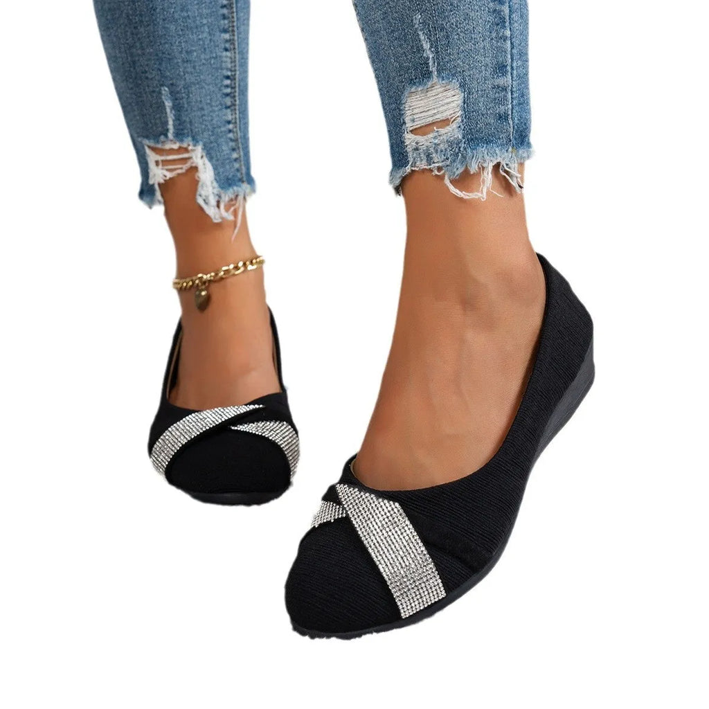 Black women's slip-on casual shoes with rhinestone decoration and chunky heel