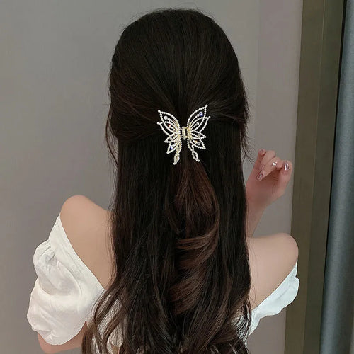 Butterfly hair clip for women with alloy electroplated construction in 6.7 x 6.2 cm size