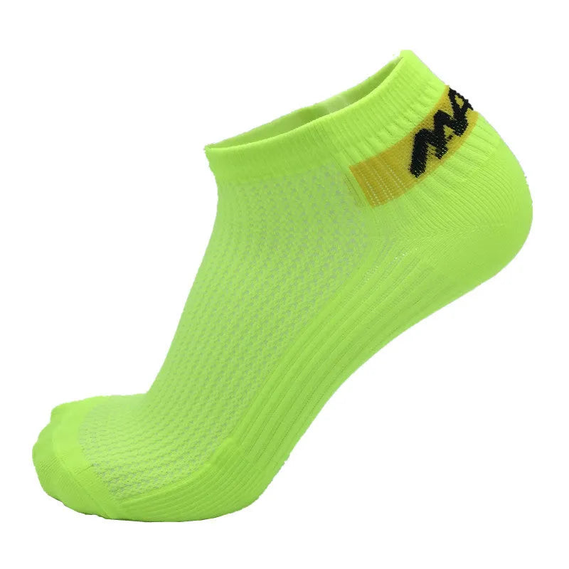Breathable cotton cycling and running boat socks in black, free size 34-44