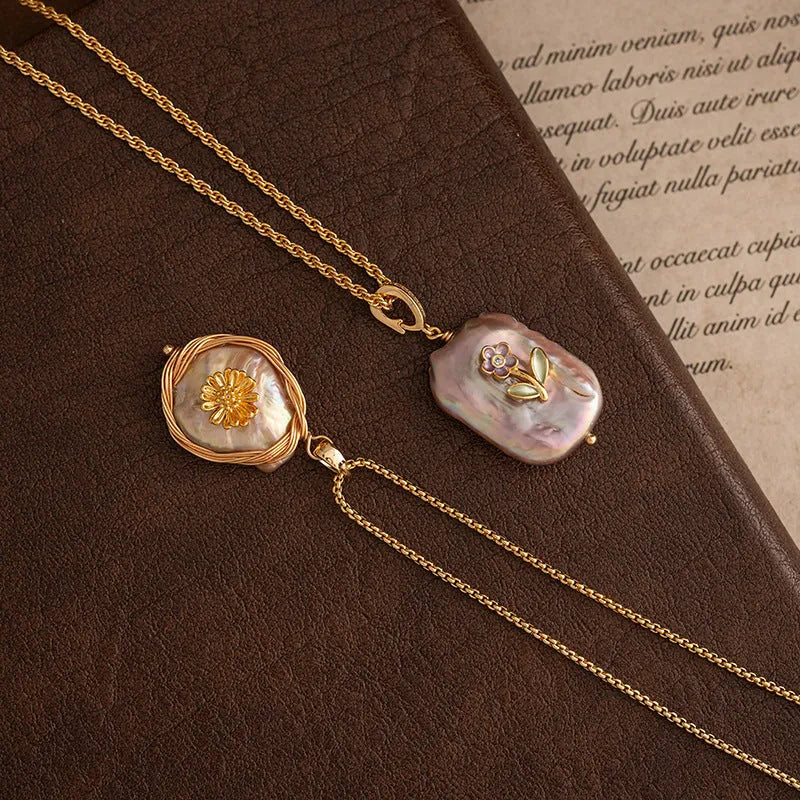 Natural baroque freshwater pearl pendant necklace with mother pearl shellfish quadrilateral pendant on copper chain
