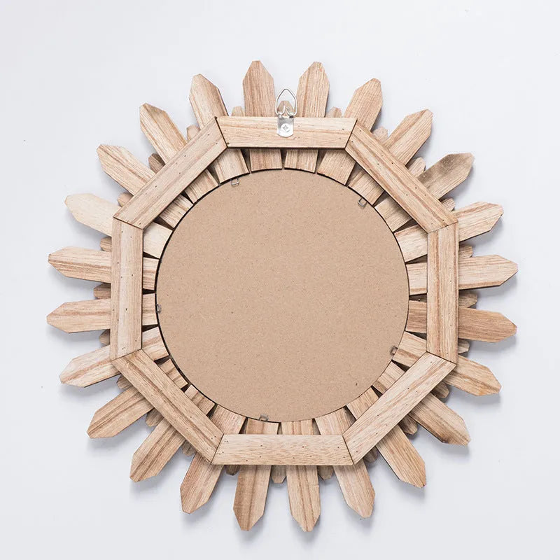European-style solid wood hanging mirror with baked colour finish in three diameter sizes