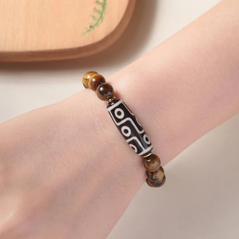 Single circle Buddha rosary bracelet with tigereye dzi bead in ethnic style