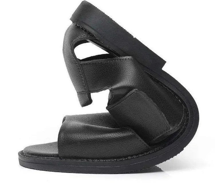 Men's black casual sandals with cowhide upper and open toe design on rubber sole