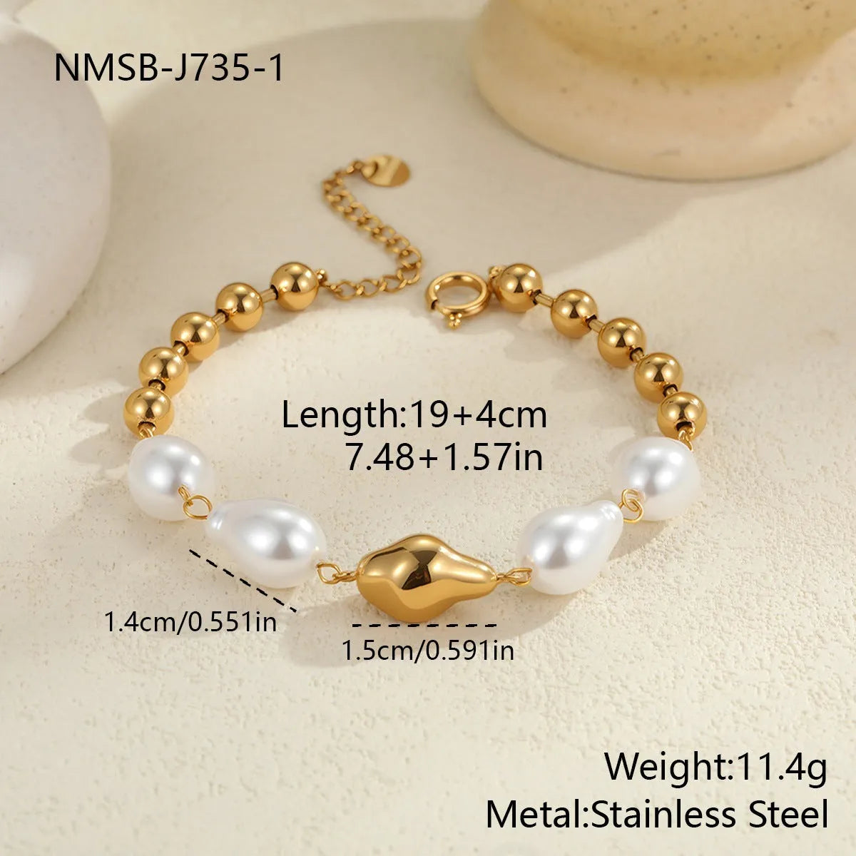 Women's heart shape baroque pearl bracelet with diamond detail in stainless steel 18K electroplated finish