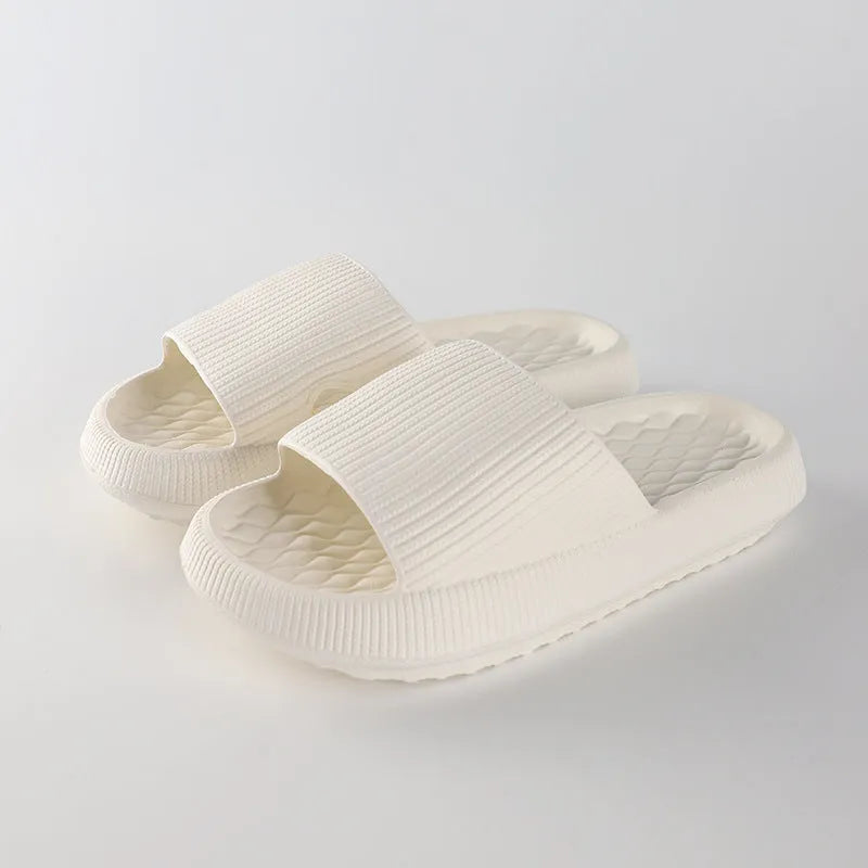 Women's solid colour EVA slippers with rhombus stripe pattern and anti-slip sole, pink colour