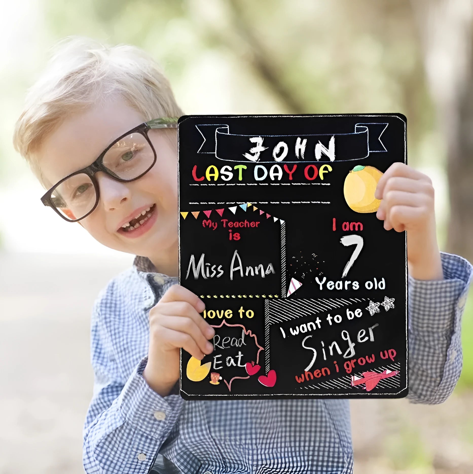 Wooden first day of school blackboard ornament measuring 25.5 by 30 centimetres.