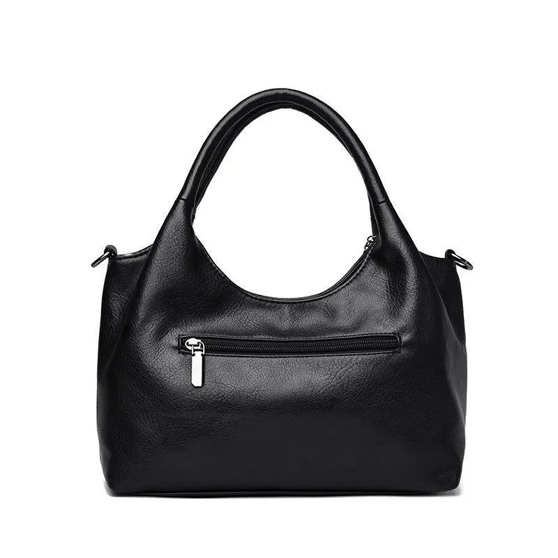 Trendy niche women's new shoulder bag in genuine leather with dumpling shape and pleated detail, khaki colour