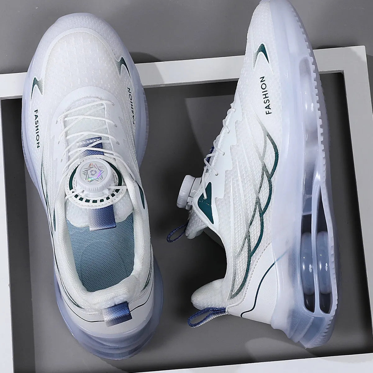 White Korean-style casual sports shoes with mesh upper and rubber sole, front lace-up design