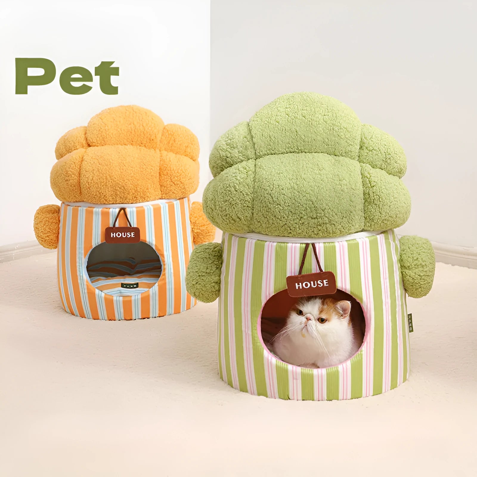 Green cauliflower-shaped pet house with tree hole entrance for small dogs and cats