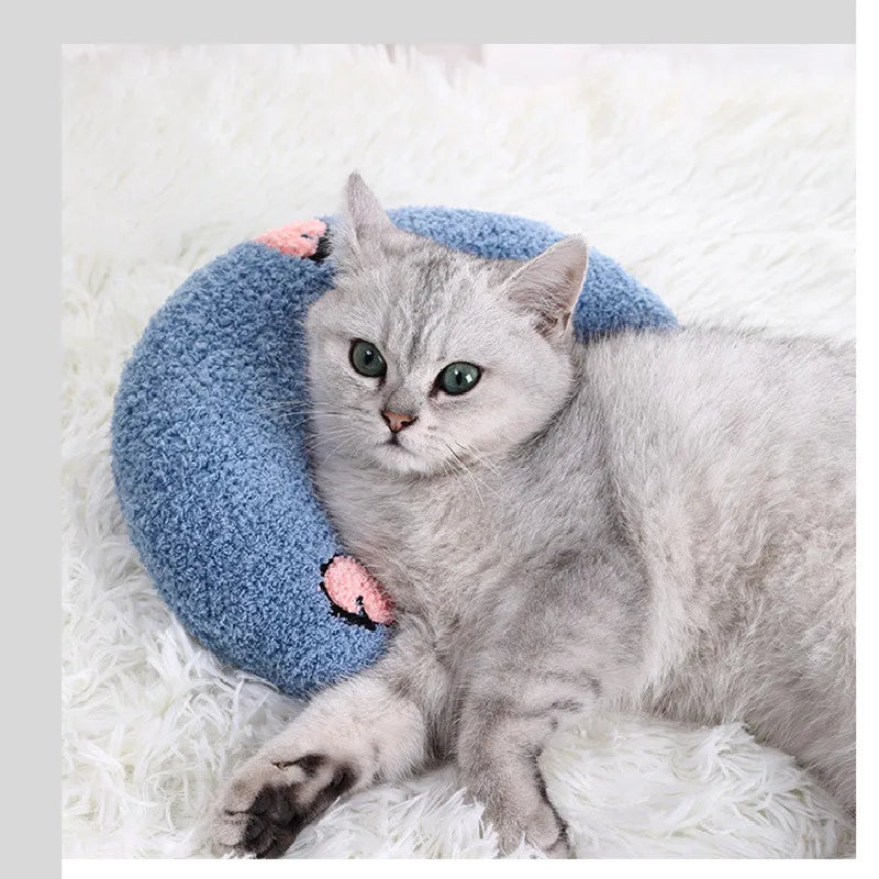 U-shaped cat pillow in blue with soft polyester fabric, size 24x20x7cm
