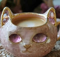 Decorative cat-shaped geode mug resin craft with crystal detailing in pastoral style