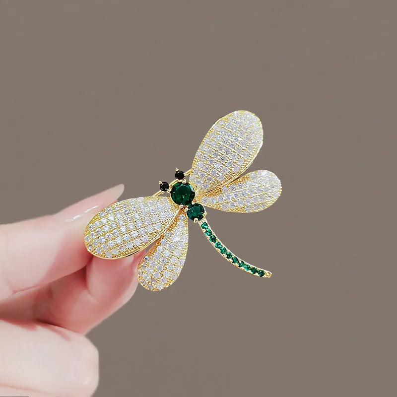 Alloy brooch in natural flower shape with electroplated finish, featuring adjustable and anti-exposure pin closure for women's coats and suits.