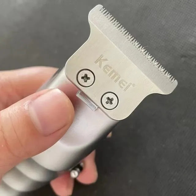 Professional barber scissors with LCD digital display and oil head lubrication mechanism