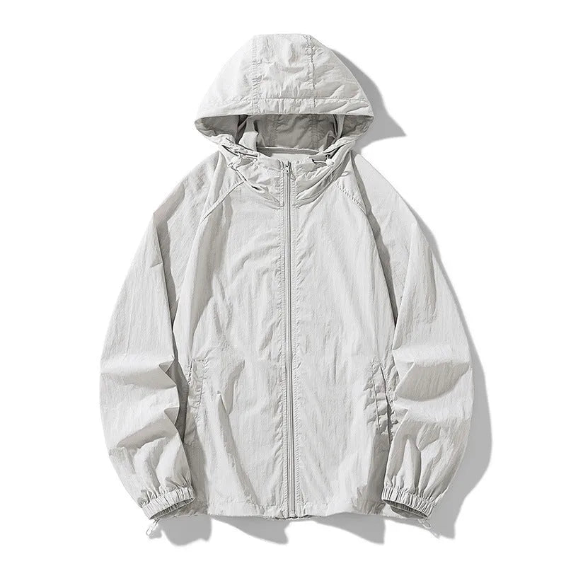 Outdoor sports jacket in chemical fibre blend fabric available in eight colours with loose fit design