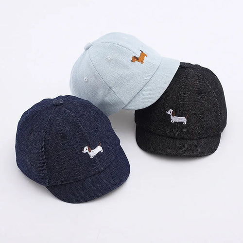 Babies denim baseball cap with puppy print in light blue, dome crown, 48cm size