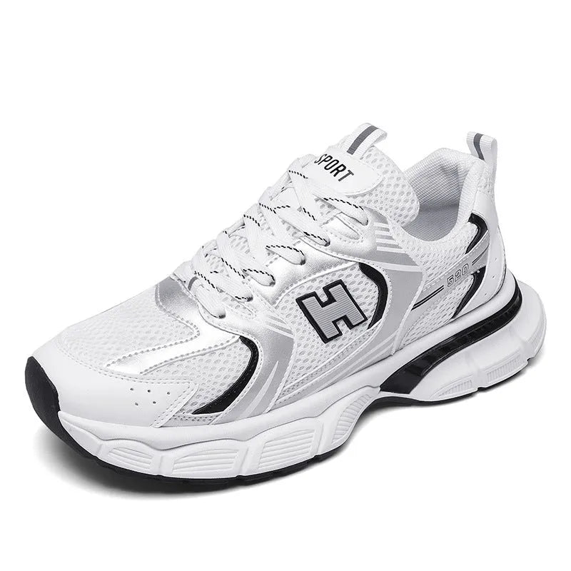 Men's solid colour mesh running shoes with plastic sole in sizes 39-45
