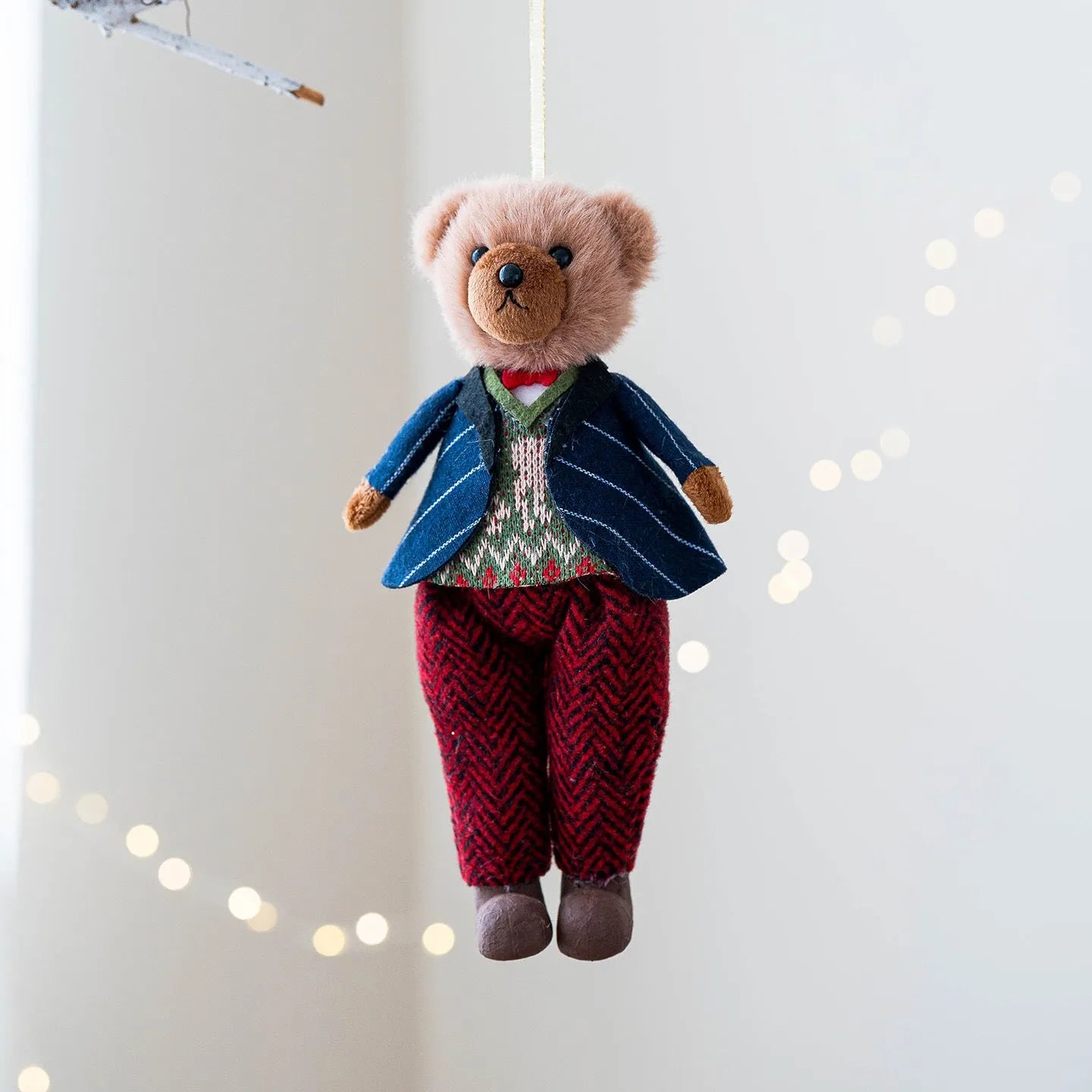 Cartoon plush bear couple in cotton plaid suits - gentleman bear and princess bear