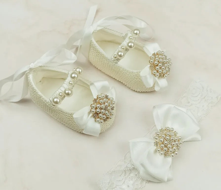 Milky white handmade soft sole cloth princess shoes with pearl detailing and lace-up closure for babies