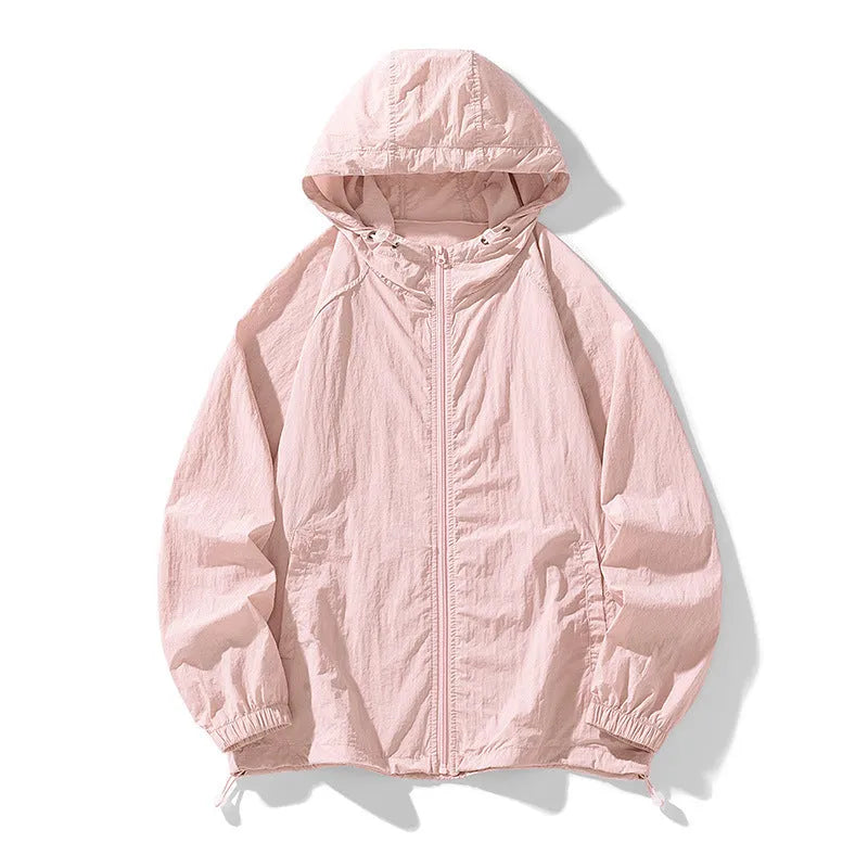 Outdoor sports jacket in chemical fibre blend fabric available in eight colours with loose fit design