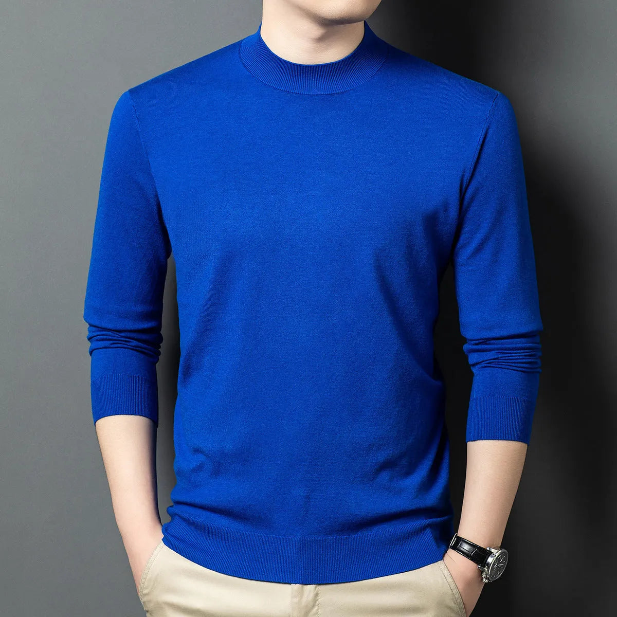 Men's round neck wool blend pullover sweater in winter weight with long sleeves