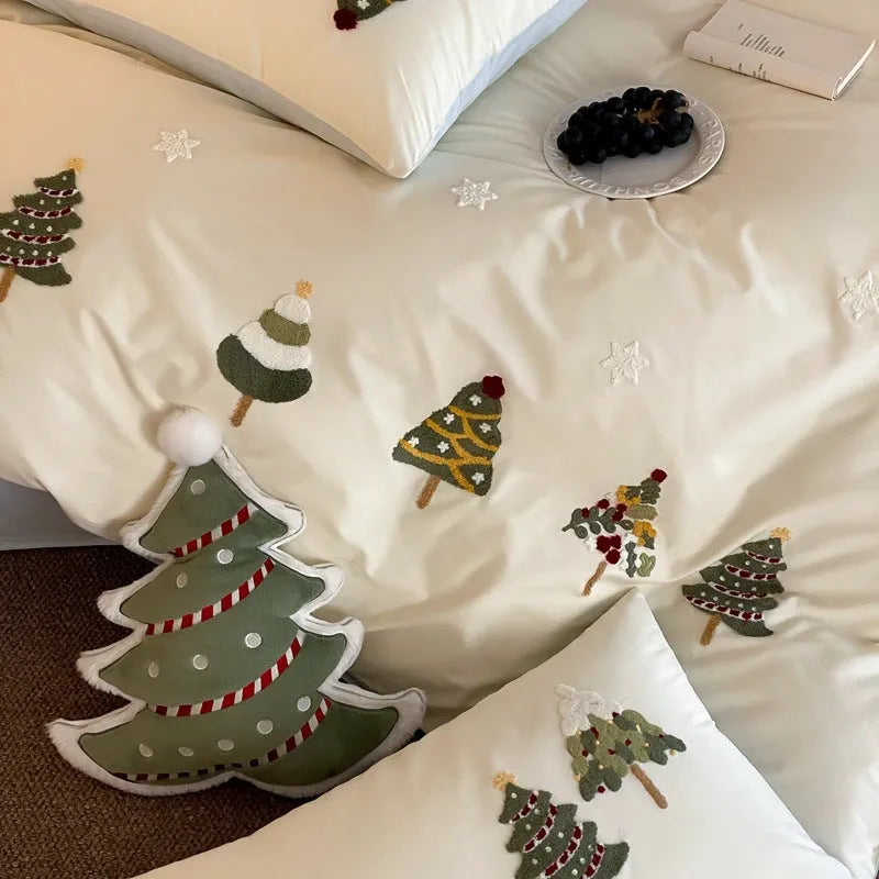 Cream Blue long-staple cotton bedding set with embroidered Christmas tree and floral pattern