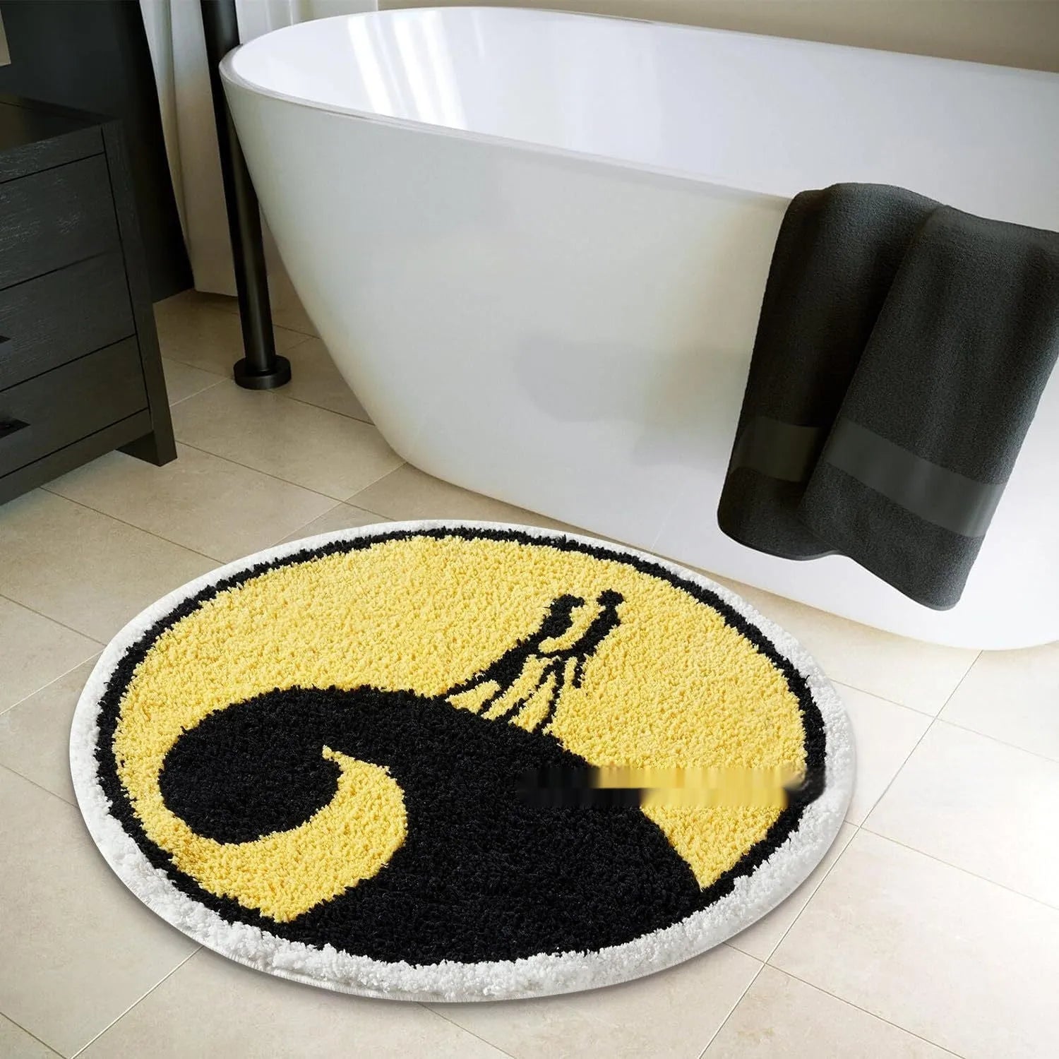 Christmas round polyester carpet with printed festive design in cashmere-like material