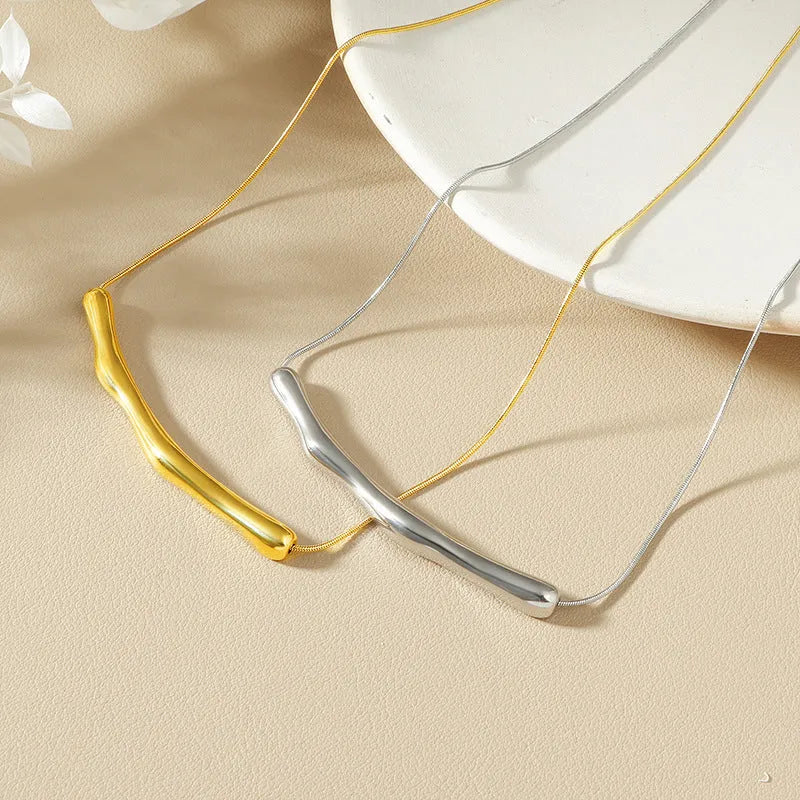 Women's titanium steel pleated necklace with irregular fold design in gold or steel colour electroplated finish