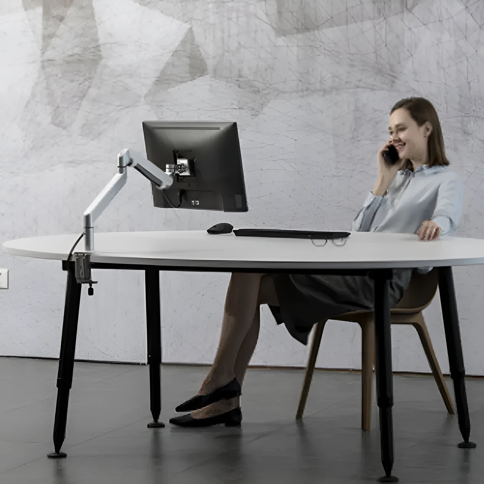 Aluminium alloy laptop air pressure arm bracket in silver and black options