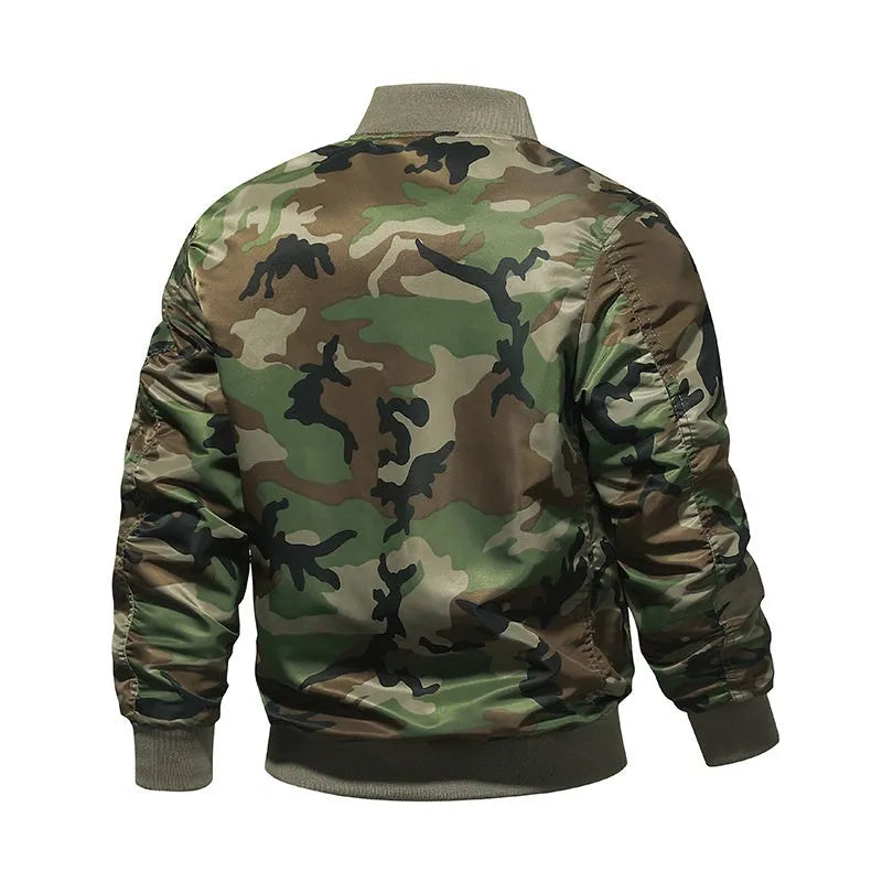 Men's thickened camouflage plus size coat with long sleeves and side pockets in autumn winter style