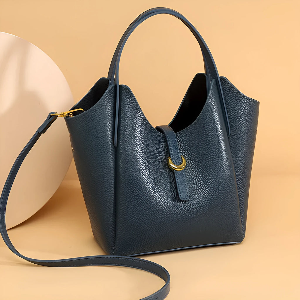 Genuine leather women's retro bucket bag in beige with top handle and sandwich pocket