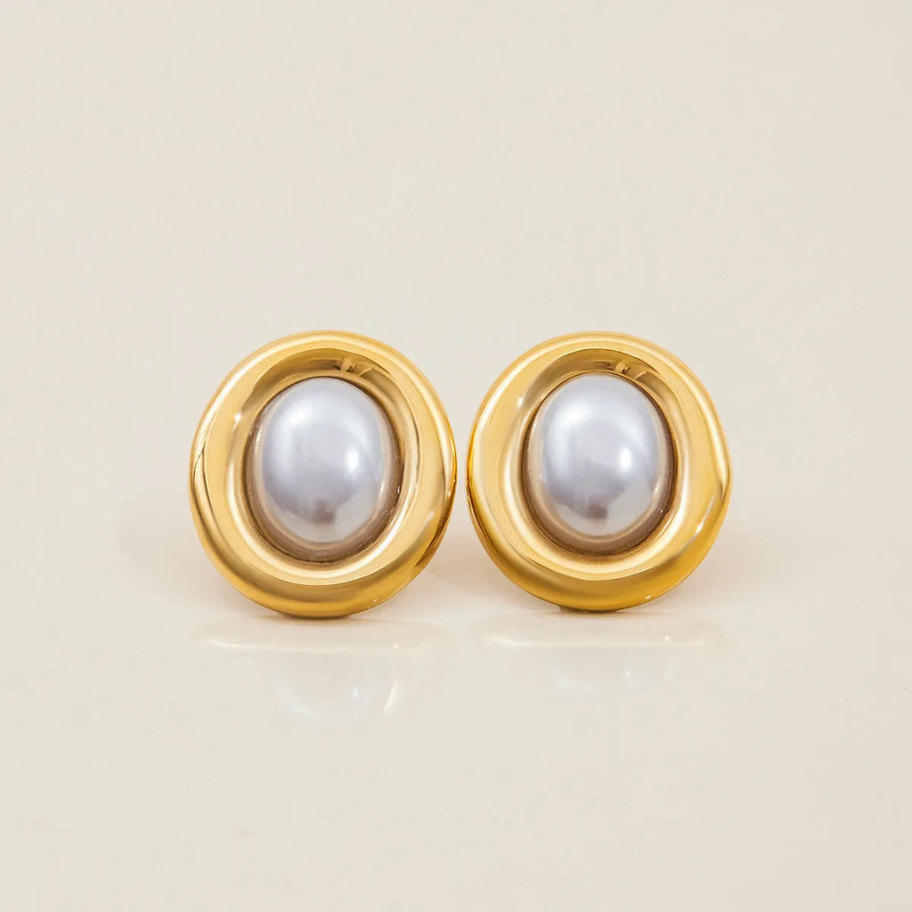 Stainless steel vintage pearl ear studs for women, electroplated non-fade finish, JDE0305051 colour