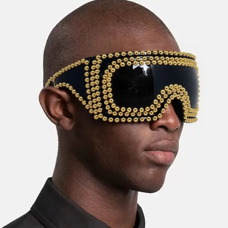 Men's punk sunglasses with super large rim and square rivet design in silver colour