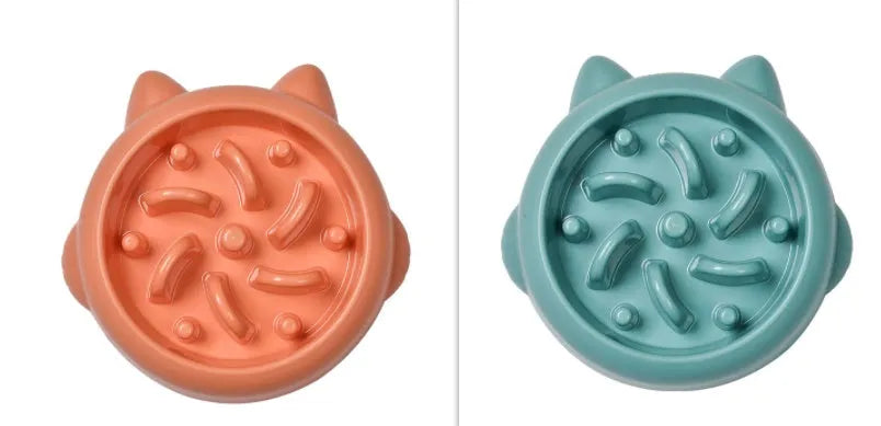 Green PP plastic slow feeder bowl for dogs with bone-shaped obstacles inside