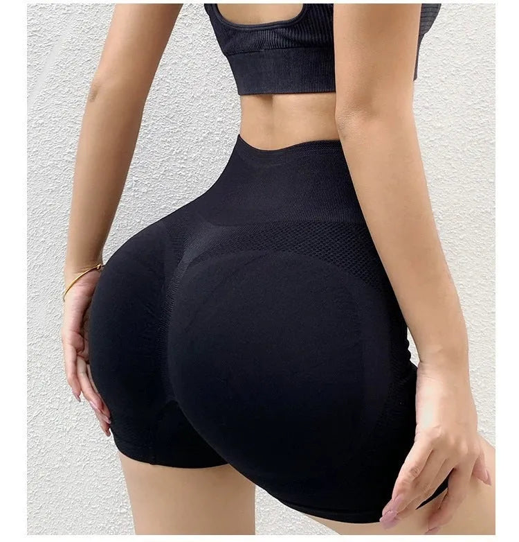 Women's high-waist fitness shorts in quick-dry nylon fabric for exercise
