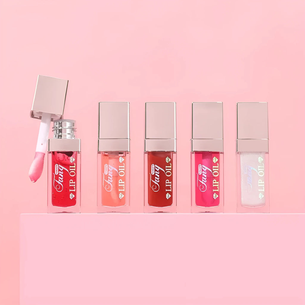Five colour options of bright lip gloss mint lipstick with moisturising and repairing effect