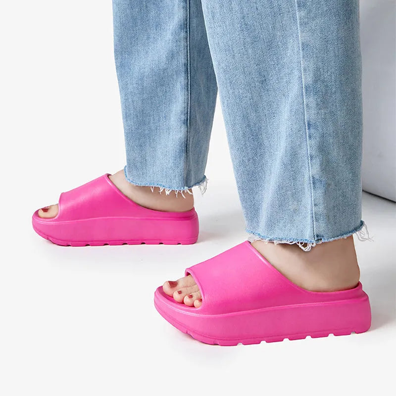 Women's beige fish mouth open-toe slippers with a thick 5.5cm light-coloured EVA sole.