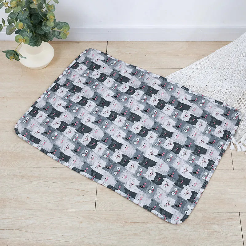 Washable waterproof pet urine pad showing animal pattern design and size options