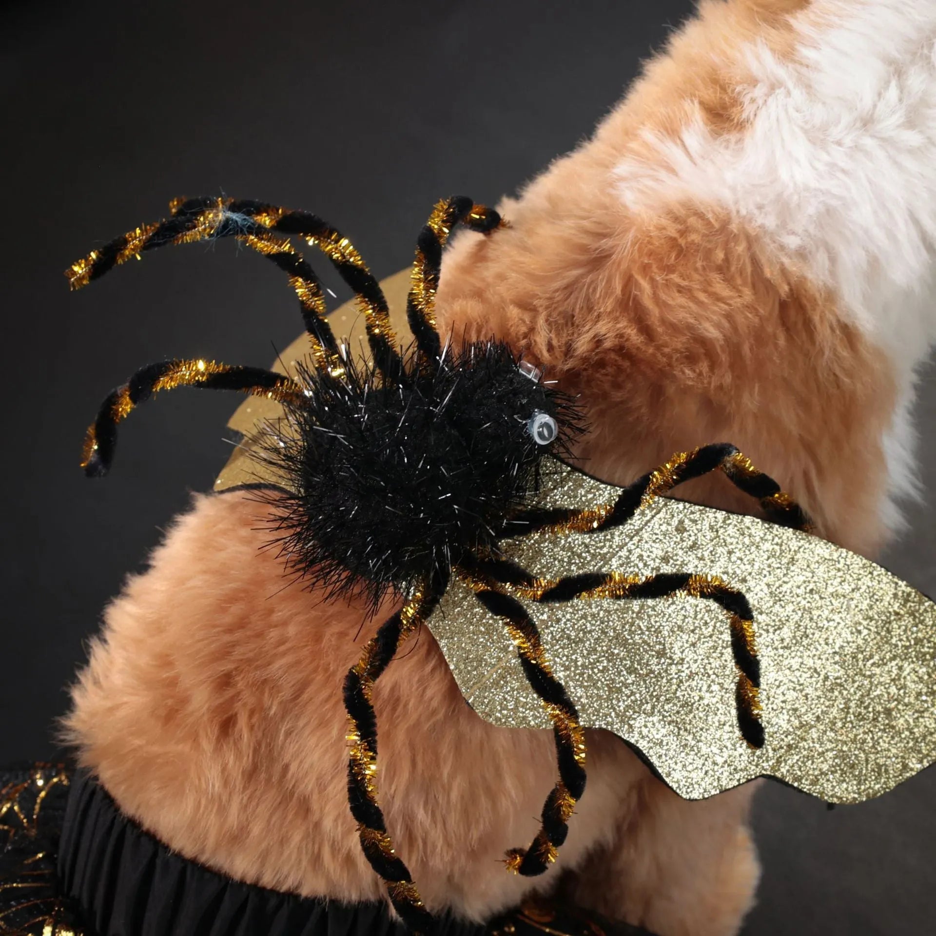 Halloween dog costume suit in polyester fabric showing suit colour design