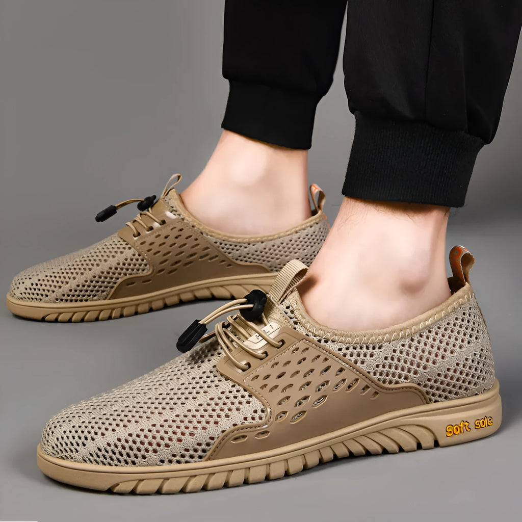 Men's casual shoes with mesh upper and elastic band closure in three colour options