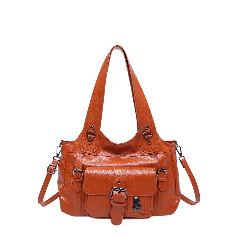 Sentong Qin large capacity horizontal square shoulder bag in PU, black colour option