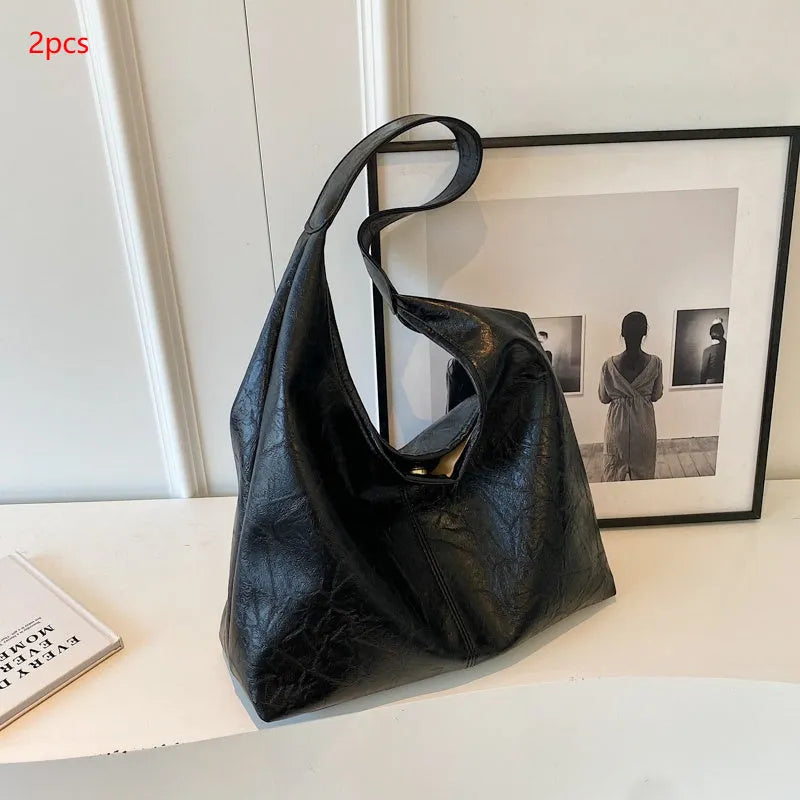 Soft PU leather shoulder bag with large capacity in street-style design