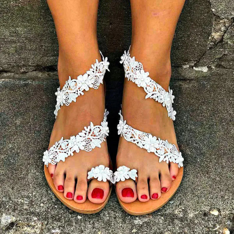 White plus size flat shoes with rhinestone floral decoration and backless slip-on design
