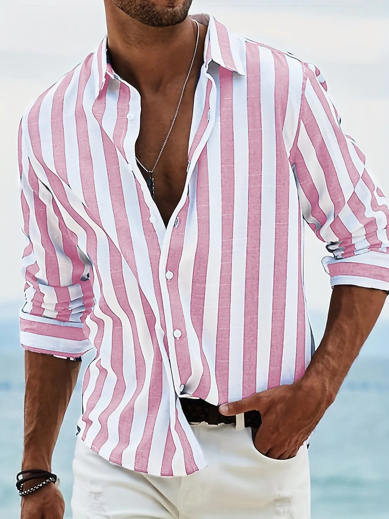 Men's striped casual shirt in loose fit with long sleeves and cardigan style
