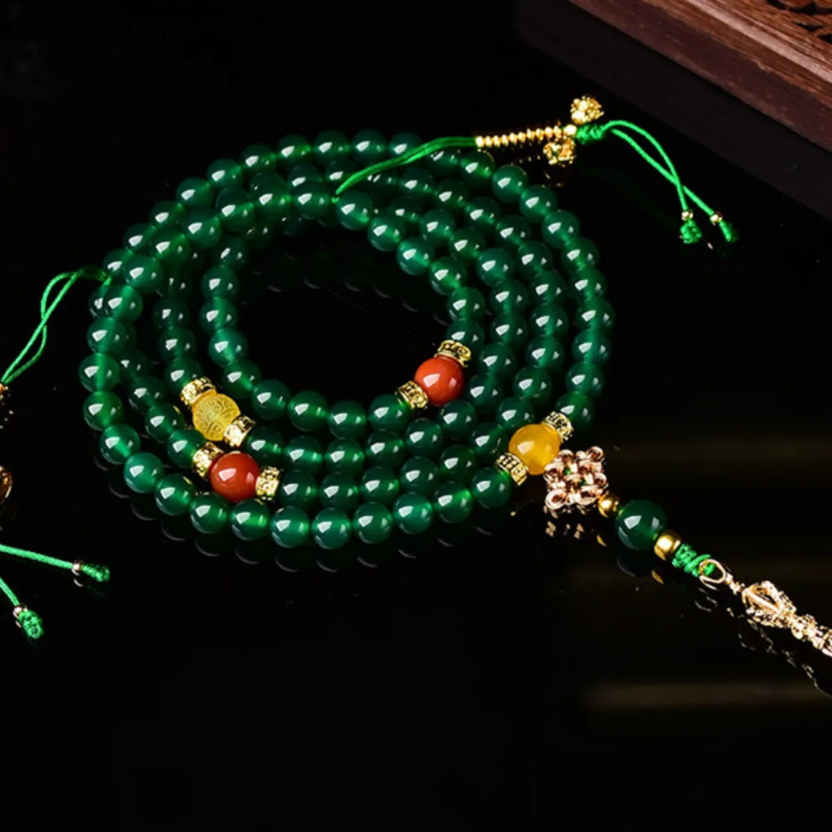 Natural green agate multi-circle bracelet for men and women with adjustable band.