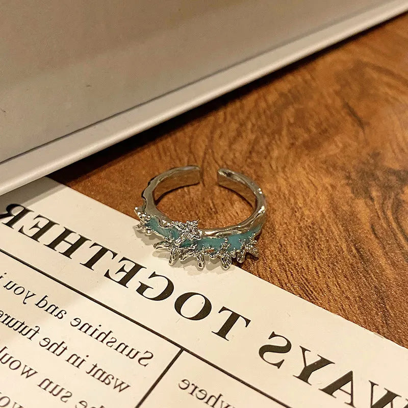 Chinese butterfly design women's ring in polished copper with oil drip texture