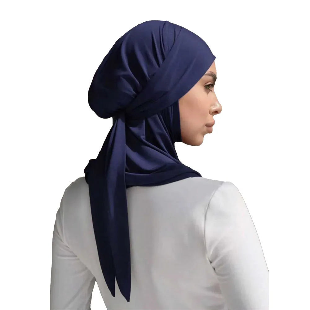 Women's hand-embroidered polyester dome crown headscarf in black – winter sun protection and warmth